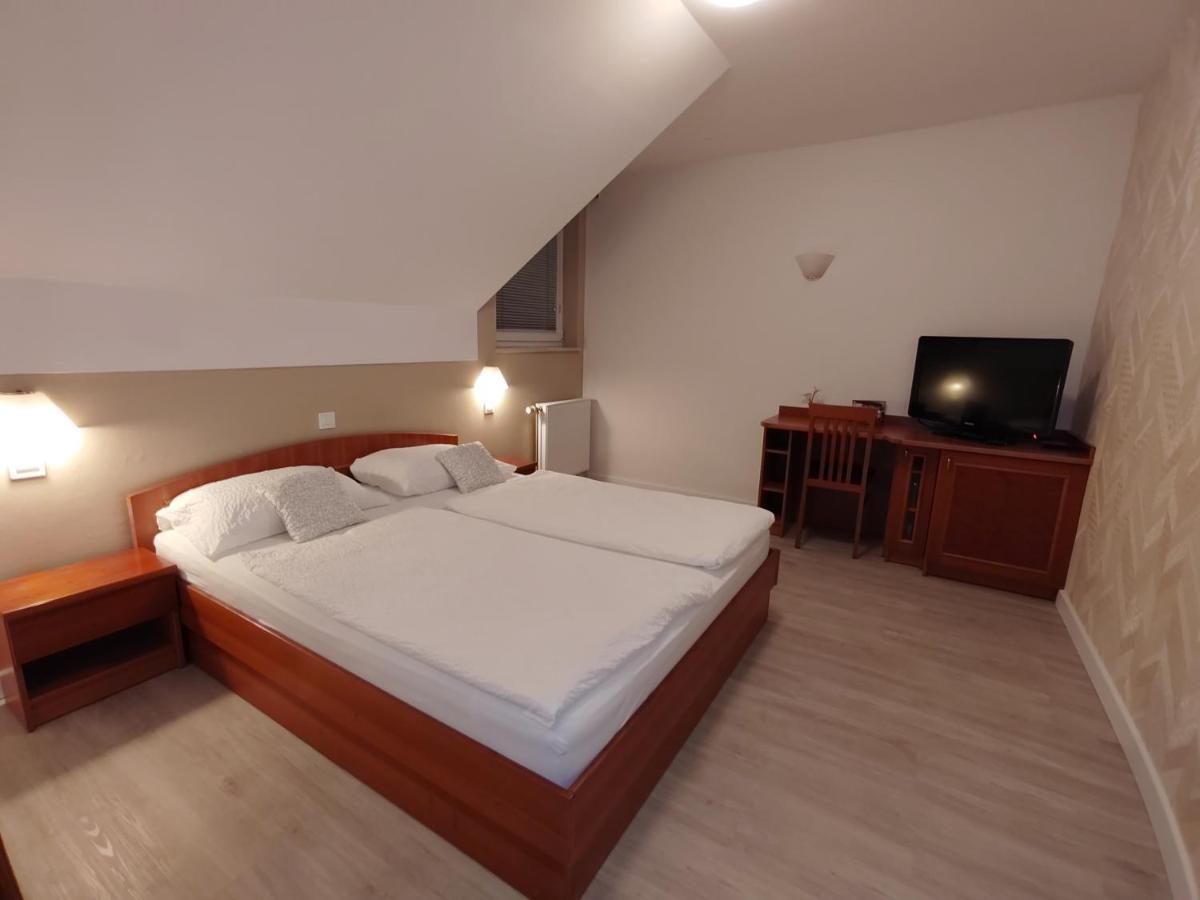 Hotel Bajt Maribor Eksteriør billede